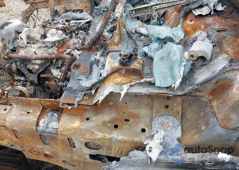 2018 Jeep Wrangler Unlimited Sahara 4X4 from USA, damaged, VIN 1C4HJXEG2JW117902